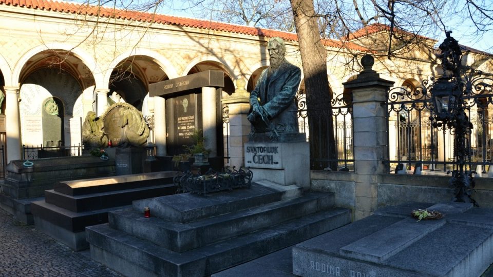 Architekt Antonín Wiehl vypracoval projekt hrobky Slavín i arkád Vyšehradského hřbitova