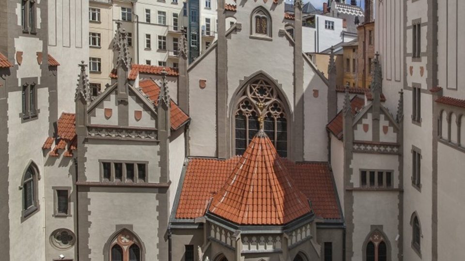 Exteriér Maiselovy synagogy - pohled z Maiselovy ulice