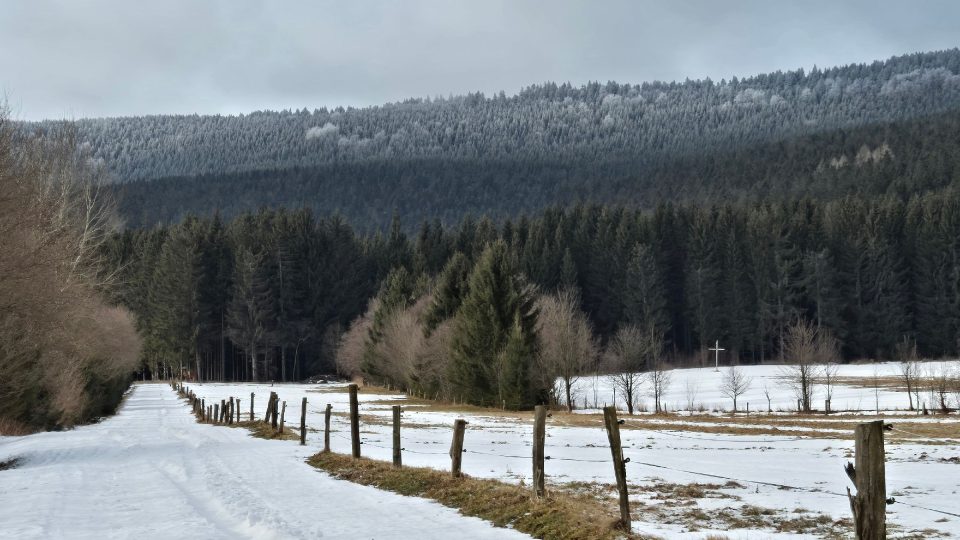 Cestou z Orlického Záhoří po zelené značce na Orlický hřbet s Kunštátskou kaplí