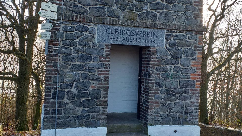 Původní rozhledna z roku 1889 nesla jméno císaře Františka Josefa I.