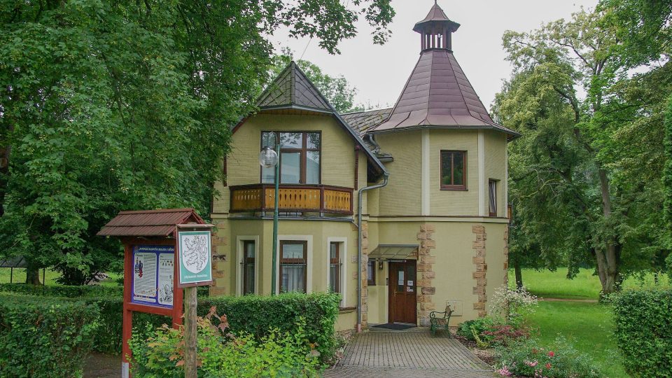 Lázeňská vila Karluška u parku Bažantnice