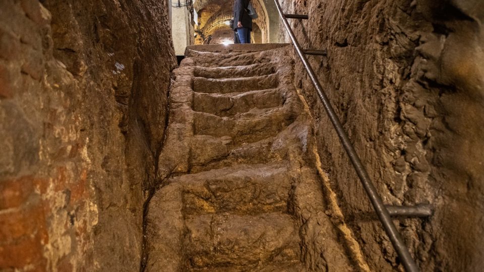 Staré kamenné schodiště | foto: Vít Hrdlička, Český rozhlas Staré kamenné schodiště