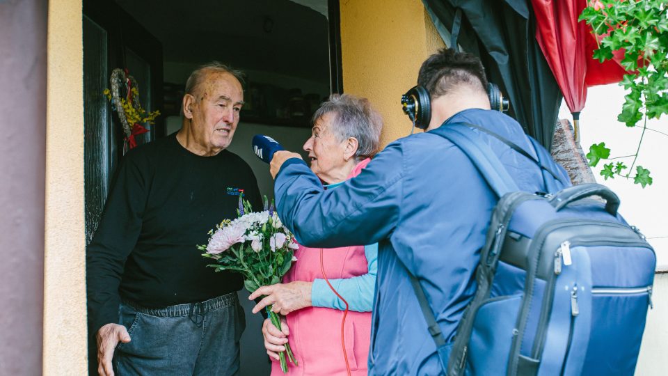 Manželé Stehlíkovi v úvodu natáčení