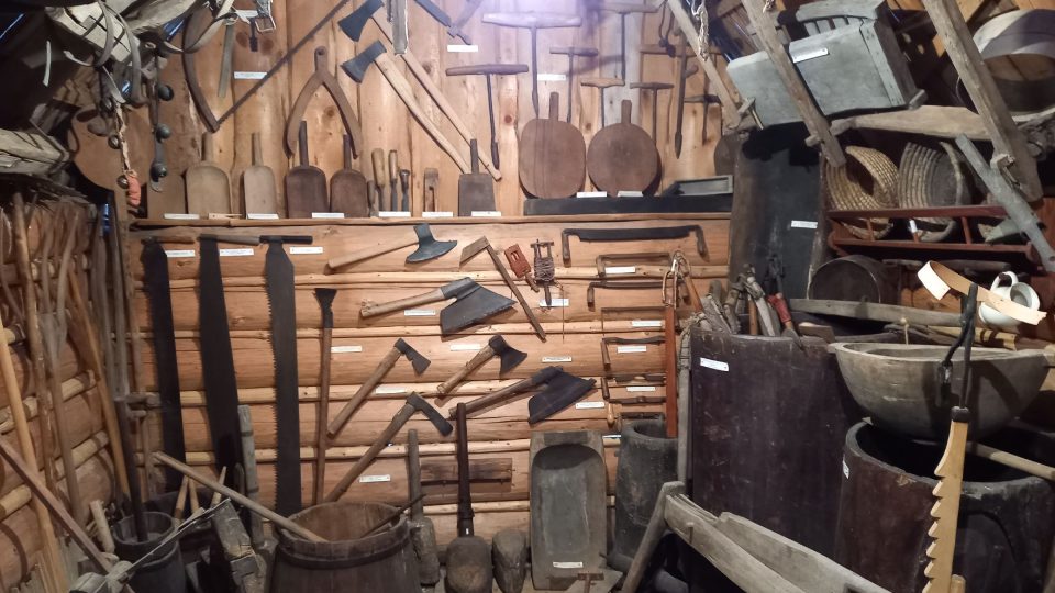 Expozice muzea dřevěného porculánu