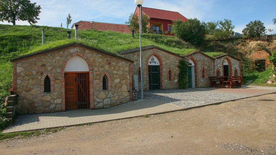 Vinné sklepy vznikly ve Vrbici před sto lety dílem dvou bratří Michnů