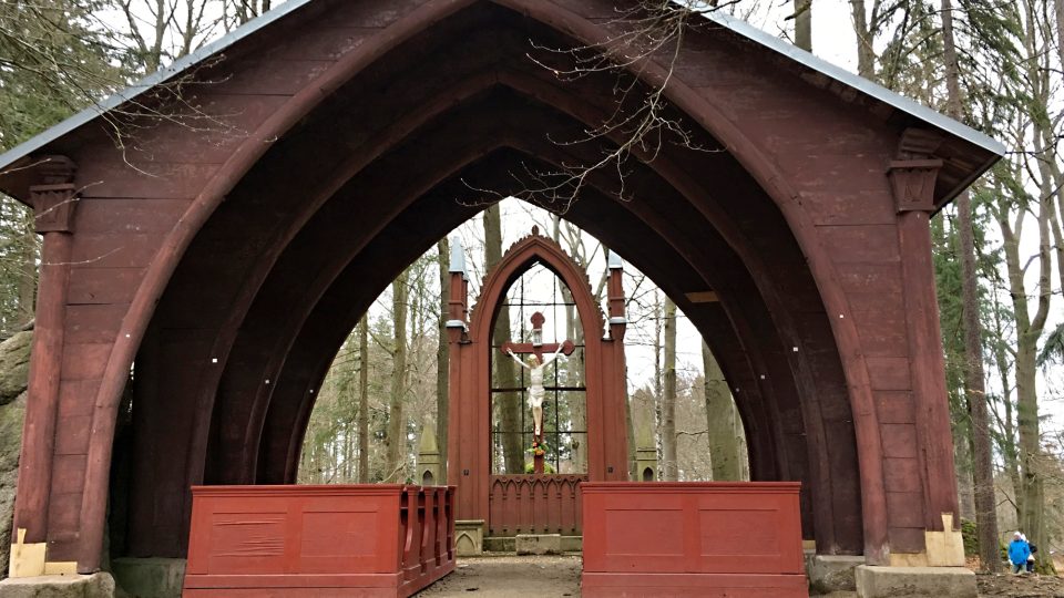 Lesní kaple sv. Kříže.JPG