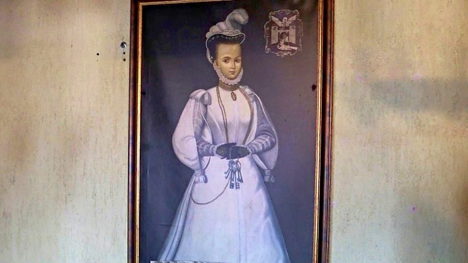 Obraz Bílé paní v restauraci u zříceniny hradu Tolštejn