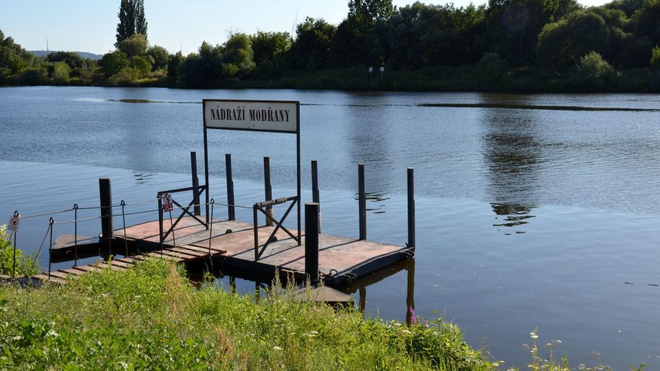 Přívoz P6 Lahovičky  Nádraží Modřany