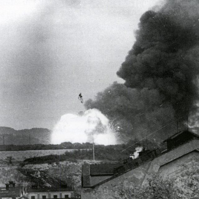Historický snímek výbuchu. | foto: Muzeum města Ústí nad Labem