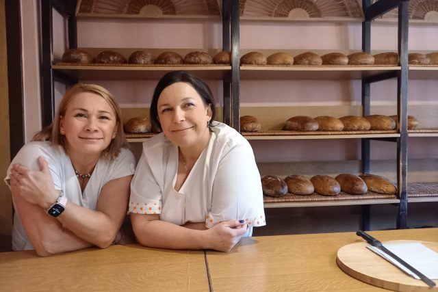 Sestry z pekařství Masaříkovi v Uherském Hradišti-Mařatice Štěpánka Masaříková a Ivana Resslerová | foto: Markéta Macháčková,  Český rozhlas