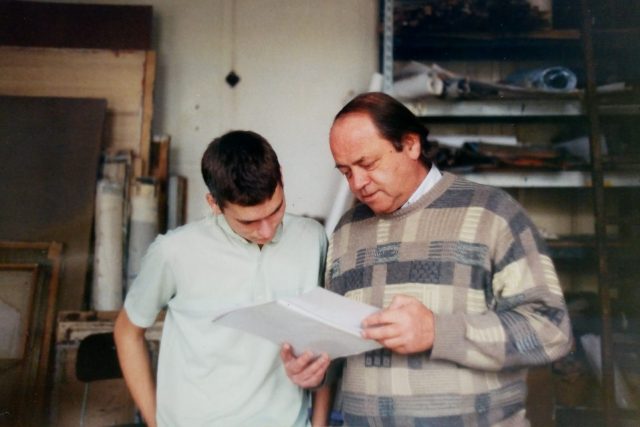 Pavel Adamec ve školním ateliéru kolem roku 2000 | foto: Kateřina Makar Václavková