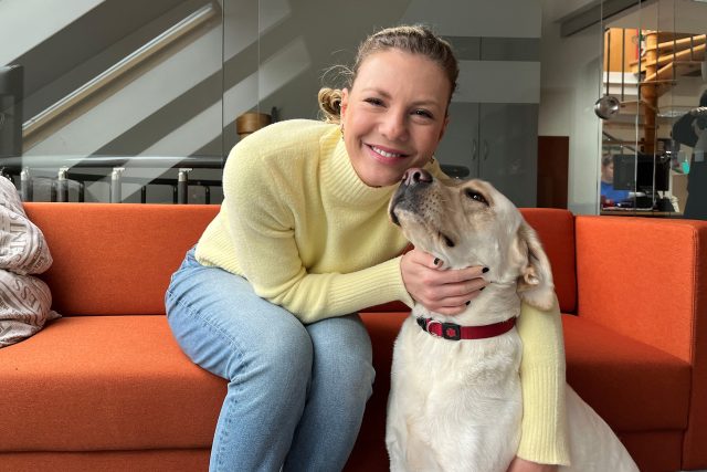 Lenny přišla na rozhovor i se svou Bobinkou | foto: Jitka Slezáková,  Český rozhlas